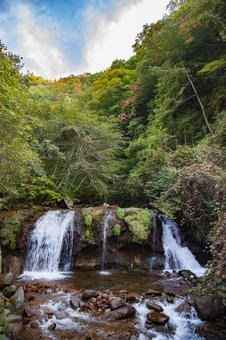 🏞️ 말꼬리 폭포(마오노타키) 이미지 11